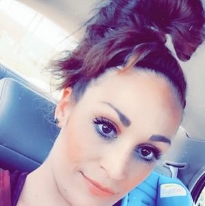 Meet your Posher, Libby